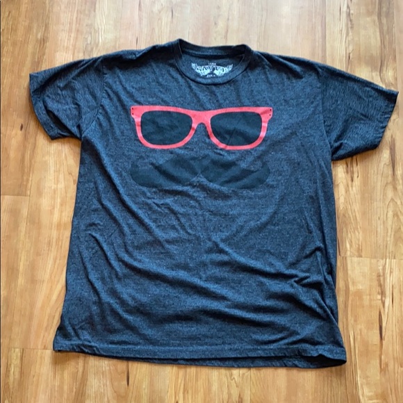 Savvy Glasses with mustache graphic Tee - Picture 1 of 2